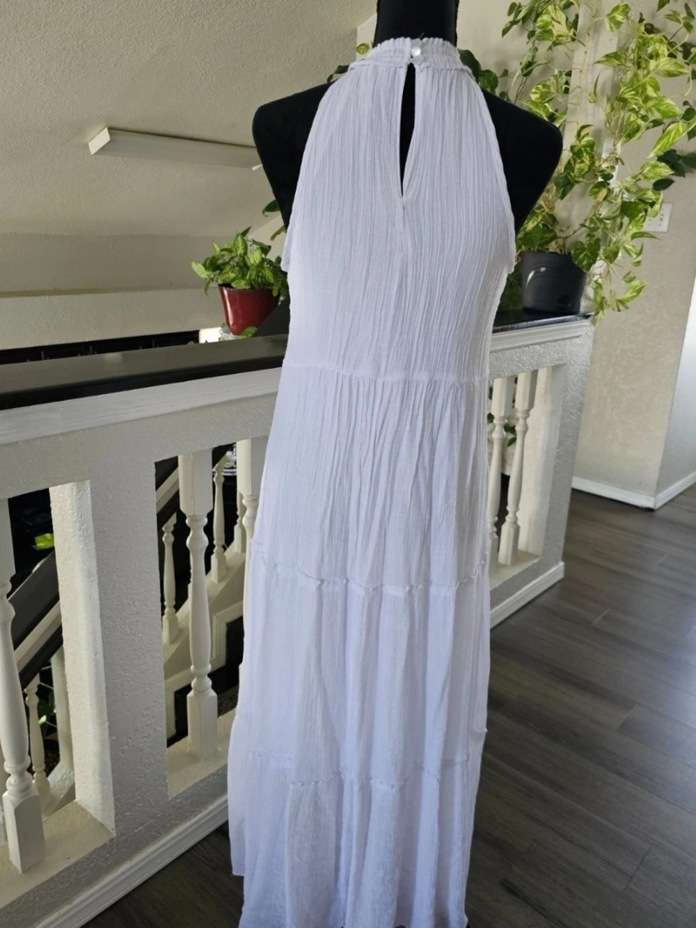 Mlle Gabrielle White Halter Tiered Maxi Dress Small - Picture 4 of 7